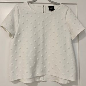 W5 Loose Fit textured Polkadot White T shirt/ Size M